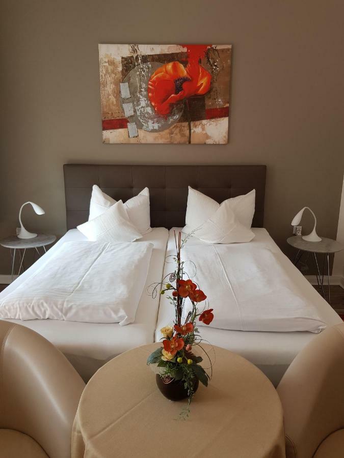 Villa Zur Schoenen Aussicht Бад Залцуфлен Екстериор снимка