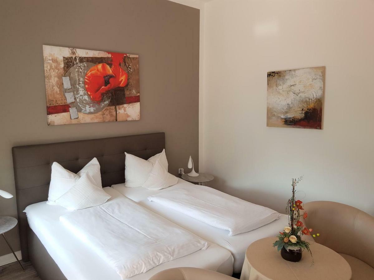 Villa Zur Schoenen Aussicht Бад Залцуфлен Екстериор снимка