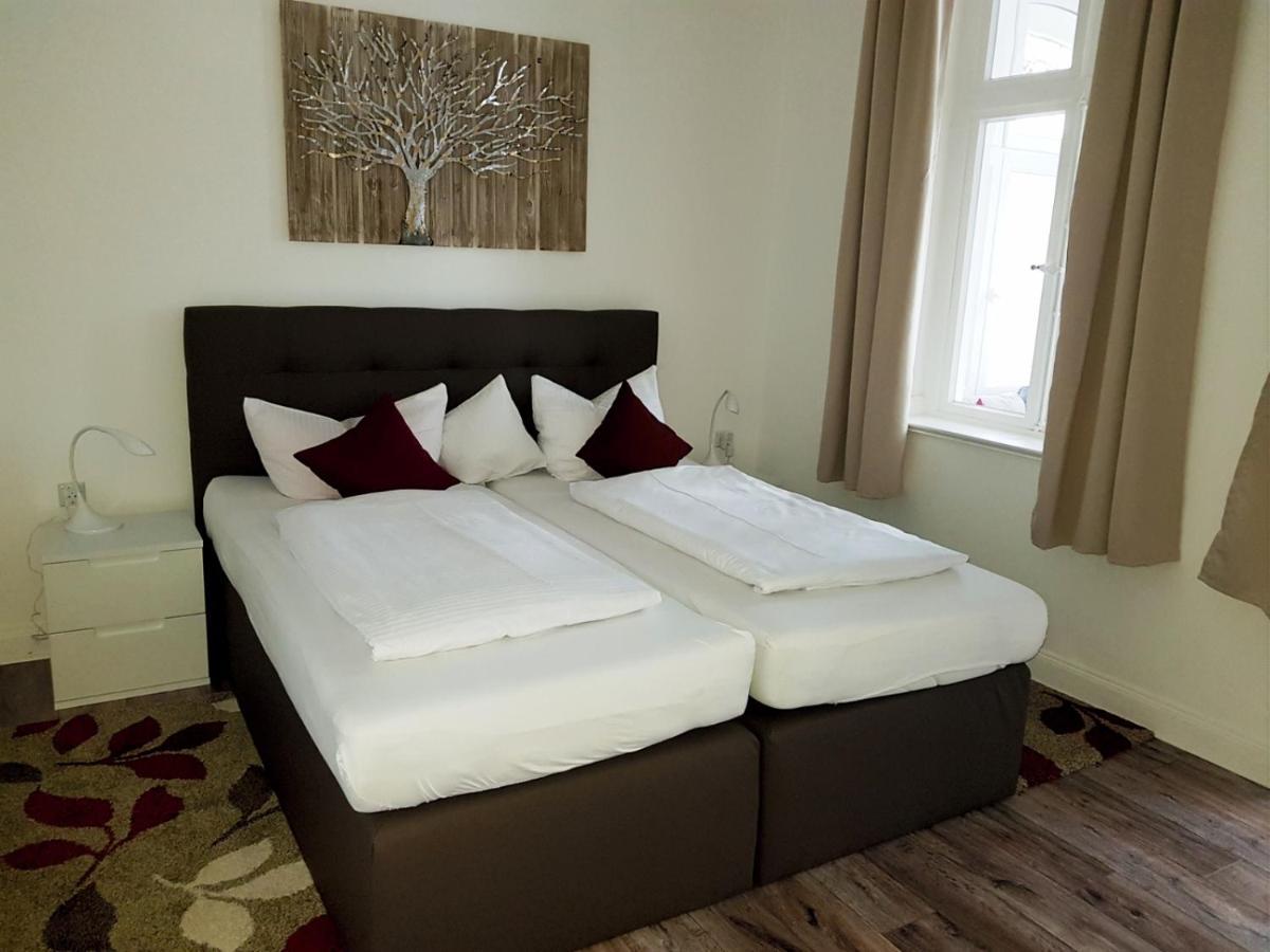 Villa Zur Schoenen Aussicht Бад Залцуфлен Екстериор снимка